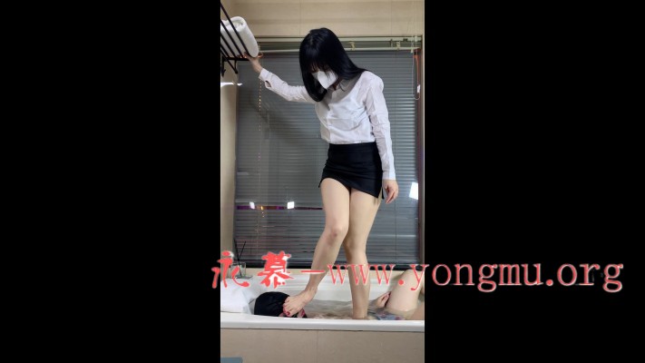 222949ms88y8mkss88zsle.jpg
