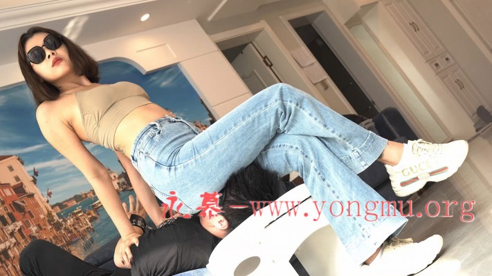 213929btsxaysq0prgz5qf.jpg