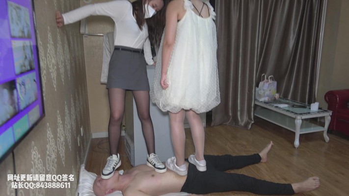 140852fa7rfeebde5em0aw.jpg