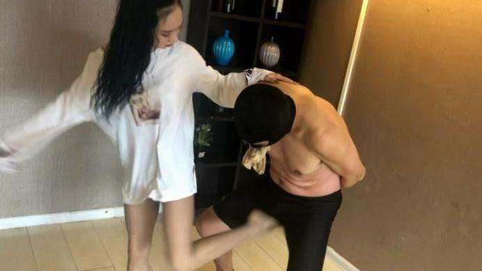 231422kr23crw0isnjizi2.jpg
