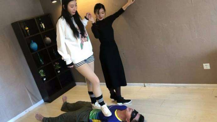 083752l58zdimp5mqjq1wo.jpg