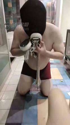 153432wb4580z50v0v4bgf.jpg