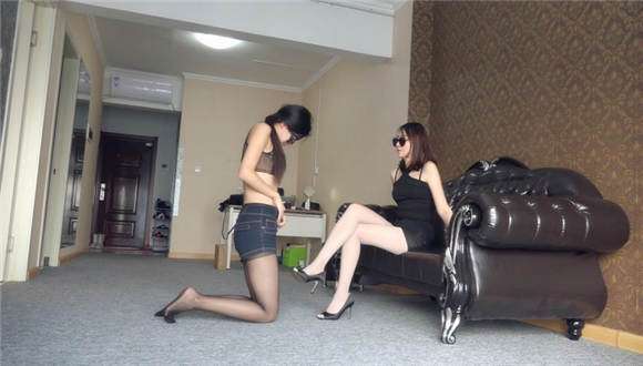 110949kp2ncp1fg55yvllc.jpg