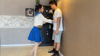 222205mhr6myh3uhy8hzcy.gif