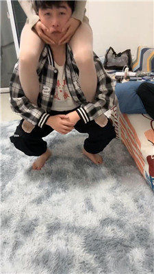 094036ysxhac0ao66kyy11.jpg