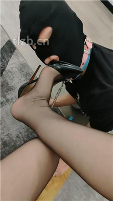 114849saea6uaiiyigggv1.jpg