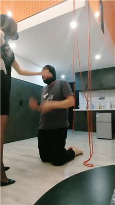 124952v1rl222m6oh6hlom.jpg