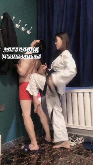 123749d656medm0cz0ebne.jpg