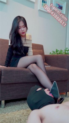 152051viqiclr9rr8ge9i9.jpg