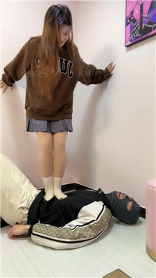 212839xyswkbt03xpyvyxz.jpg
