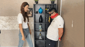 100804r2bbrnytgxsfztxy.gif