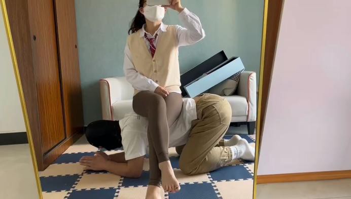 110749wujjbpgbbjouu0eo.jpg