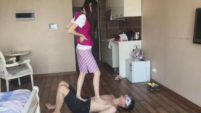 163007tiookn9thii9je6k.jpg
