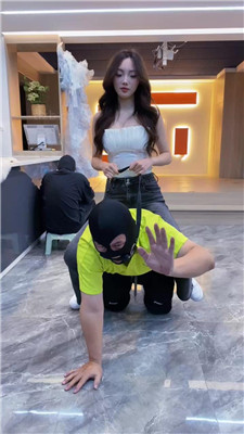 082230kbmm244mq7cqem4b.jpg