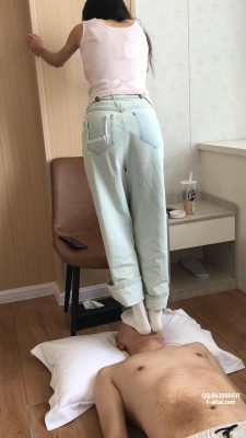 101311ec9ilehg9v9elhul.jpg