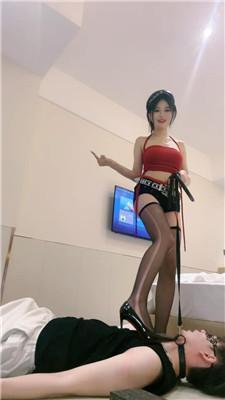 141943bi1i61do65z166ic.jpg