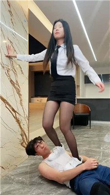麋鹿银儿_20241230060639.JPG