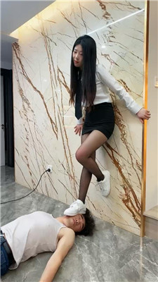 麋鹿银儿_20241230060832.JPG