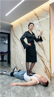 麋鹿银儿_20250227204341.JPG
