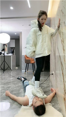 麋鹿银儿_20250302192429.JPG