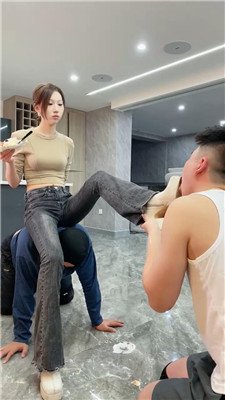 麋鹿银儿2_20250308222509.JPG