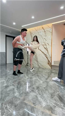 麋鹿银儿_20250405182304.JPG