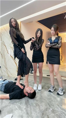 麋鹿银儿_20250408234412.JPG