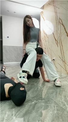 麋鹿银儿_20250419010834.JPG