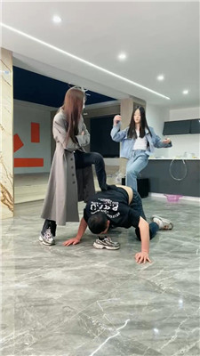 麋鹿银儿_20250420200024.JPG