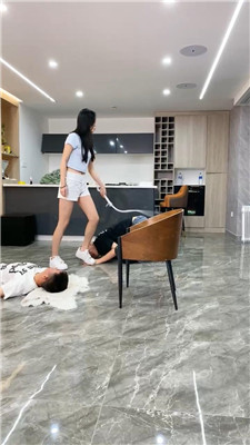 麋鹿银儿_20250515205027.JPG
