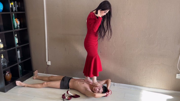 124145dr5ye055jm3zyywm.jpg
