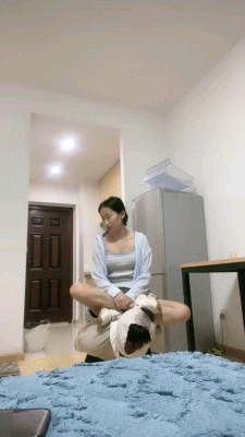 d27b1b4533e79f7d607ac10bc6b4eaee.jpg