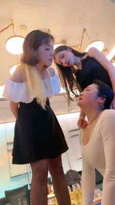 75cb4abc2770b891d43ddcb8b073b44b.jpg