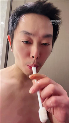 x_20251109214947.JPG