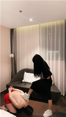 2511162215_20251116222325.JPG