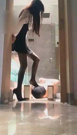 704d252be04d441935e1b44fc986f5ad.jpg