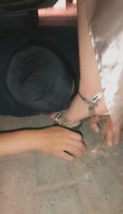4060c3d8a7eeb4bd76177e4e26f95855.jpg