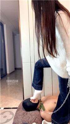 b_20251202231443.JPG
