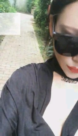 5dface87352662bb025edbb7f325d00c.jpg