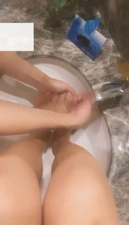 4b1270195f4ea88a30720fb287ac61a6.jpg