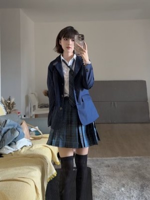 9 (1).jpg