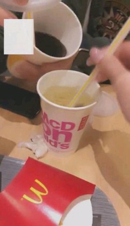0ff8fce3afb1a48bf9f7f772aa4c1660.jpg