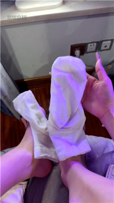 23楠熙白袜腋下香水999_20251216171148.JPG