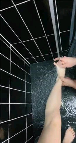 9c7c85f7f76daed6faf1baf700361a54.jpg