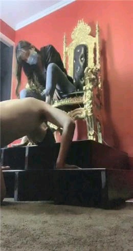 6e95596d1ec9bcd58c5e7b024c0ded4a.jpg