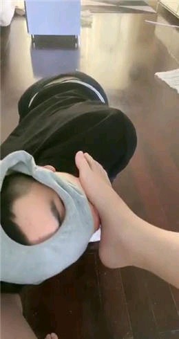 8de3b0ac143d2a6aa6a7dae292acf11f.jpg