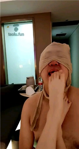 8a370ef134049f074337cf49d8d040ce.jpg