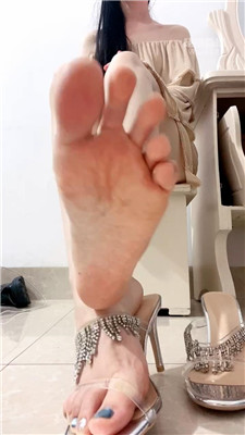 24 (3).JPG