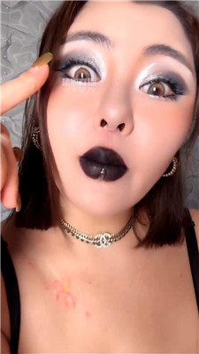 32 (2).JPG