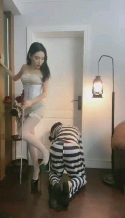 8ce19b78a0480d8074814a32cd41d3b1.jpg
